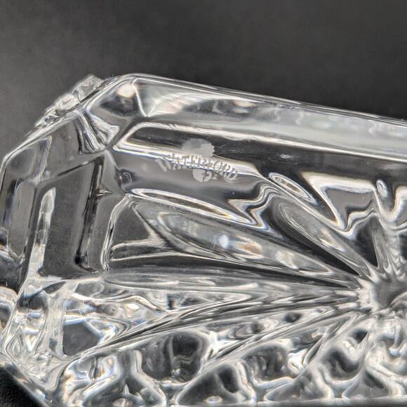 Waterford Crystal Business Card Holder ( Comeragh Cut) - Picture 4 of 6